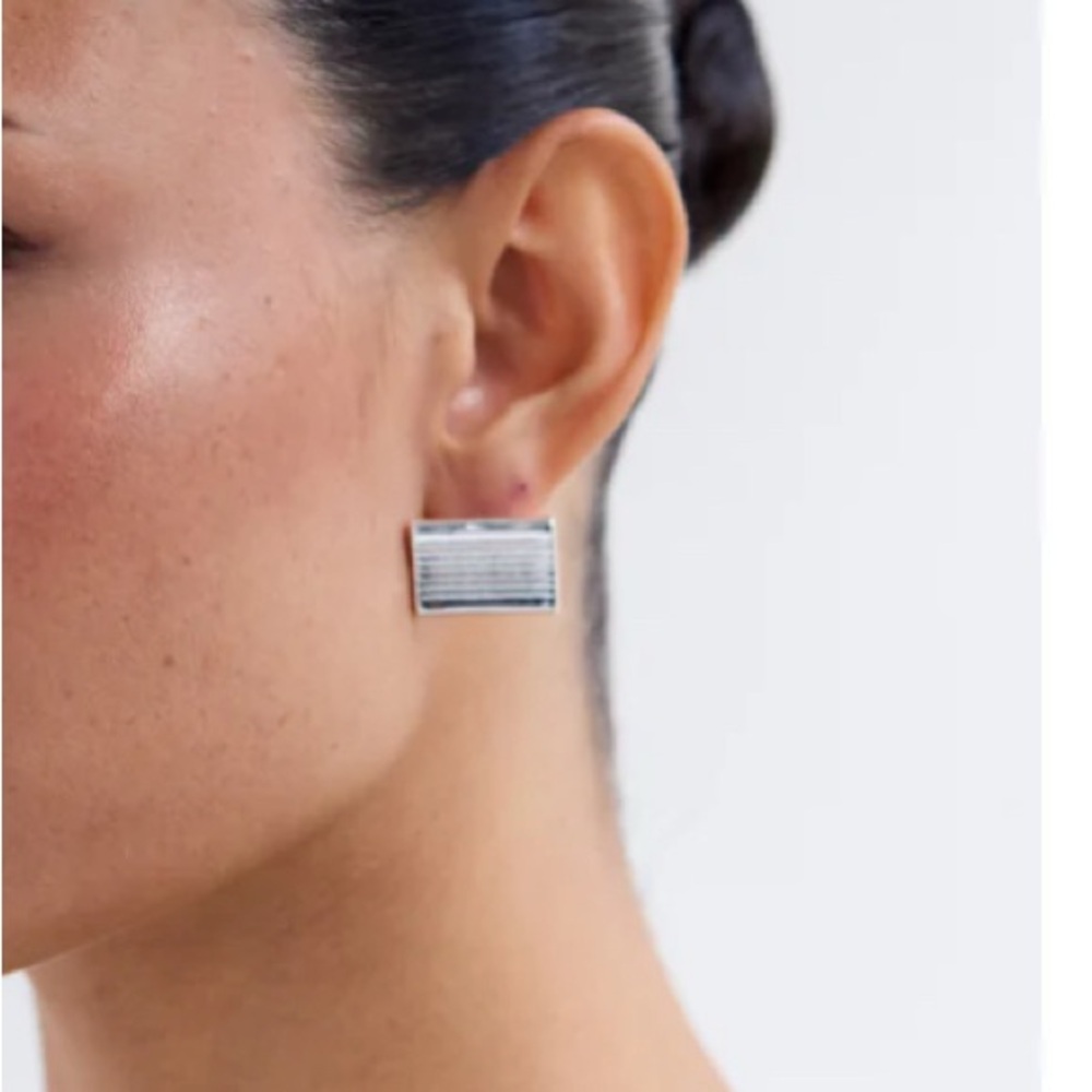 AUTUMN SILVER EARRINGS